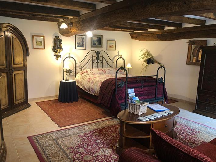 La Ferme Studio Apartments Condé-sur-Noireau Dış mekan fotoğraf